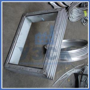 прямоугольные линзовые компенсаторы в Омске